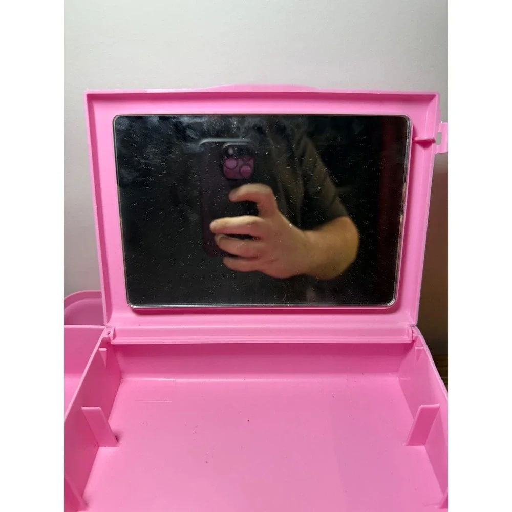Vintage Caboodles 2 Tier Pink Jewelry Makeup Case Mirror Handle 5626‎